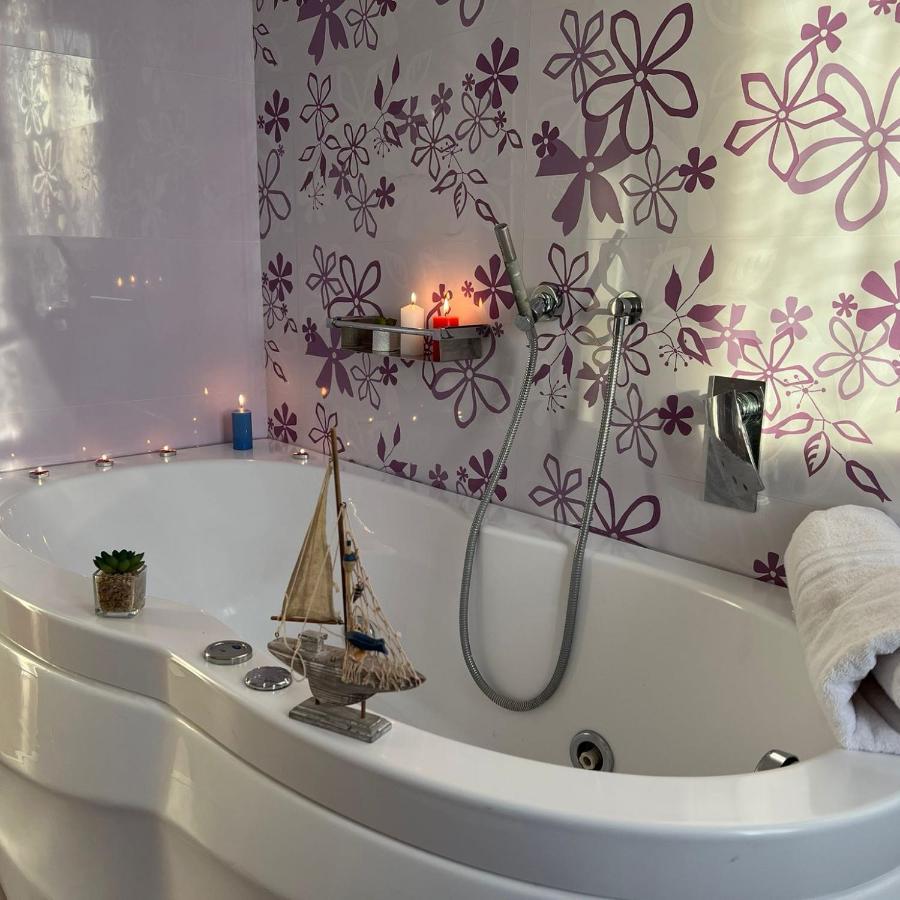 Vip Sul Mare Bed and Breakfast Castellammare di Stabia Eksteriør billede